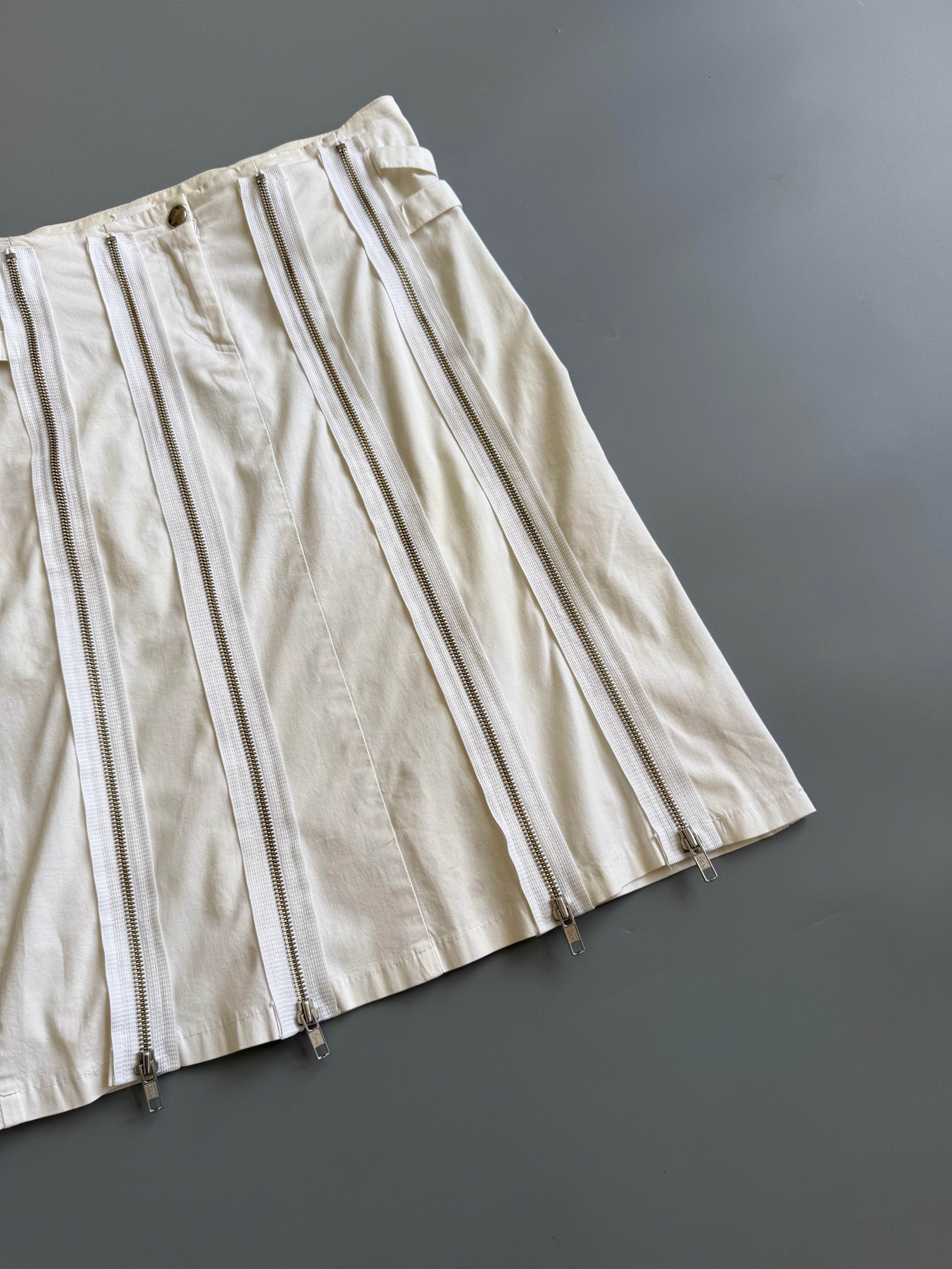 Made In Italy Zippers Skirt