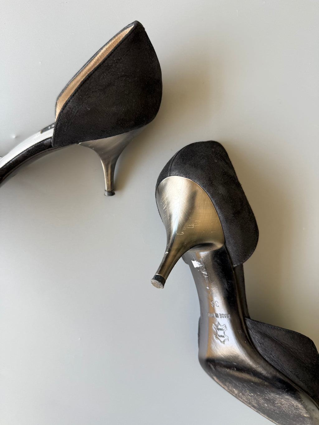 Black Pointed Pumps