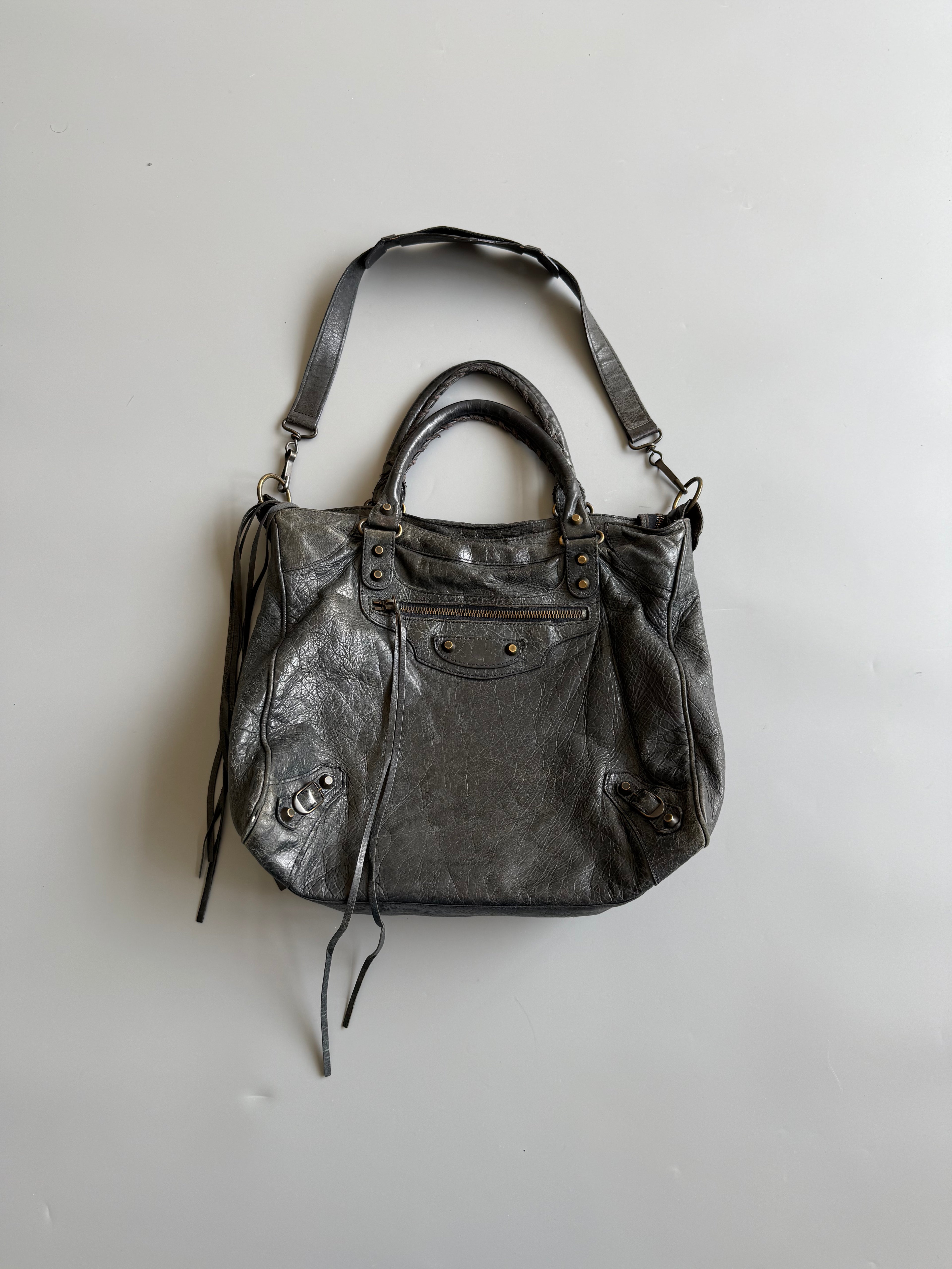 Balenciaga Veo Leather Bag