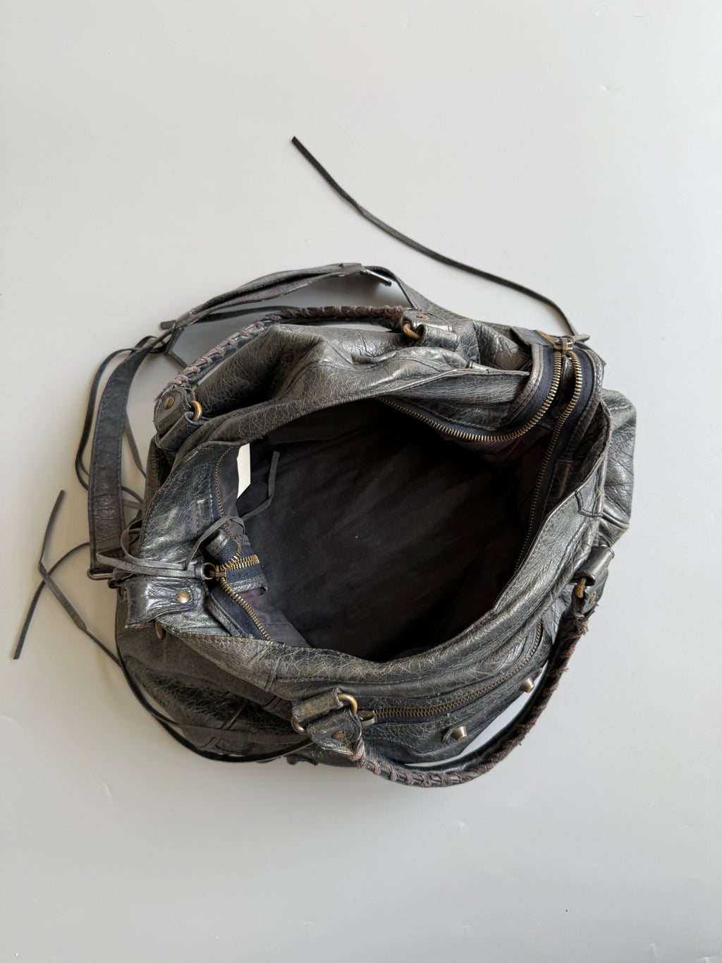 Balenciaga Veo Leather Bag