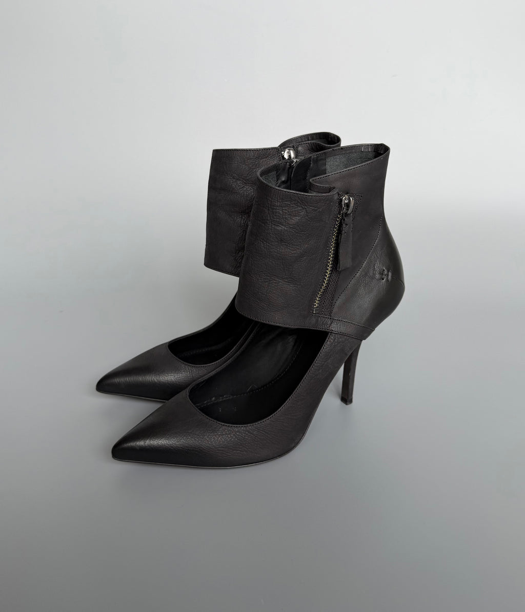 Vera Wang Leather Ankle Heels