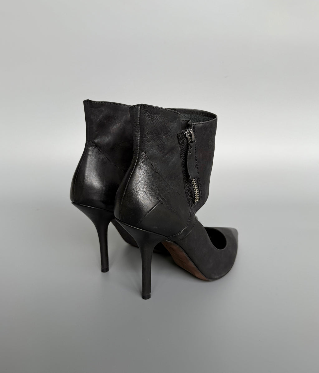 Vera Wang Leather Ankle Heels