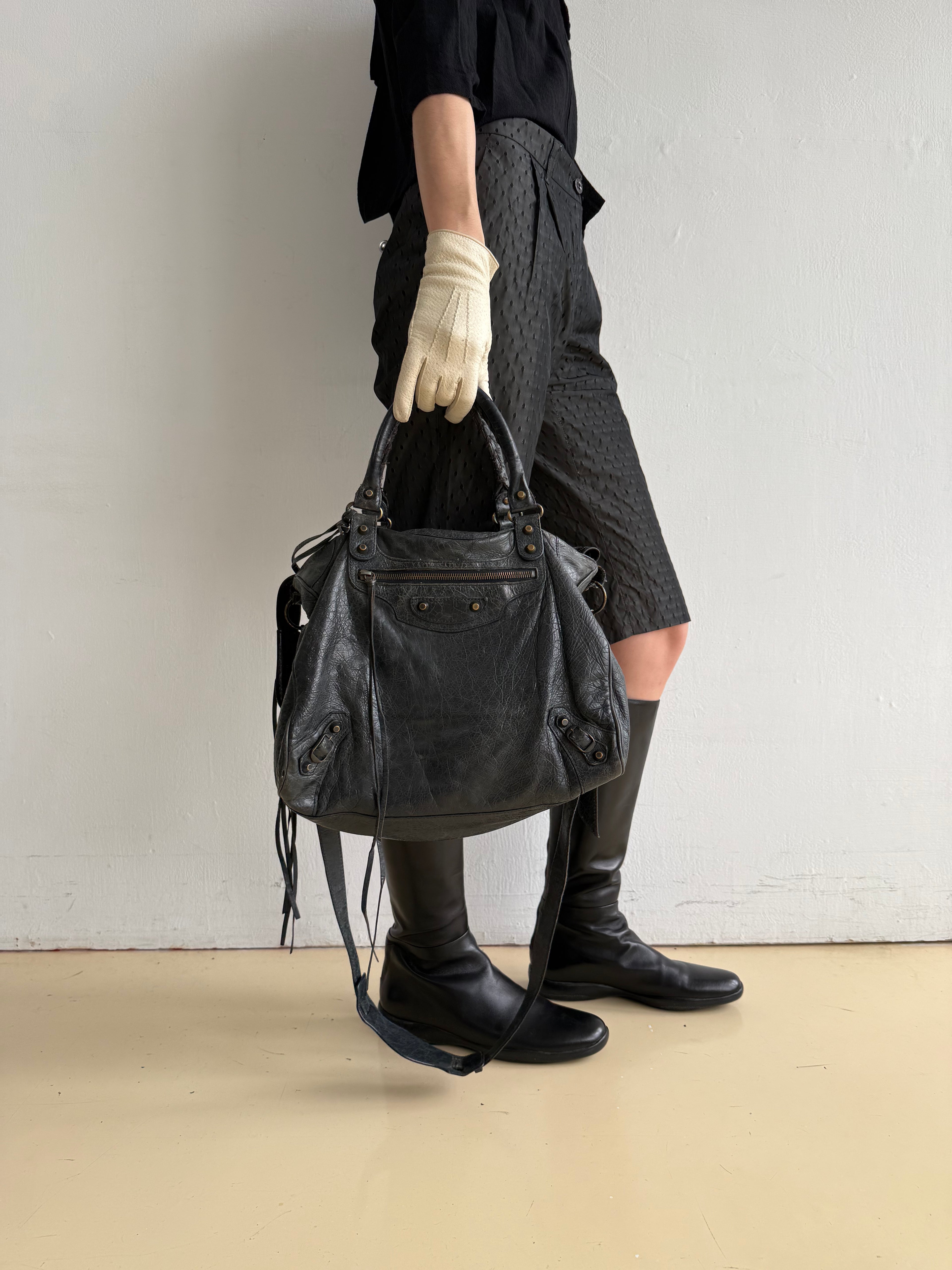 Balenciaga Veo Leather Bag