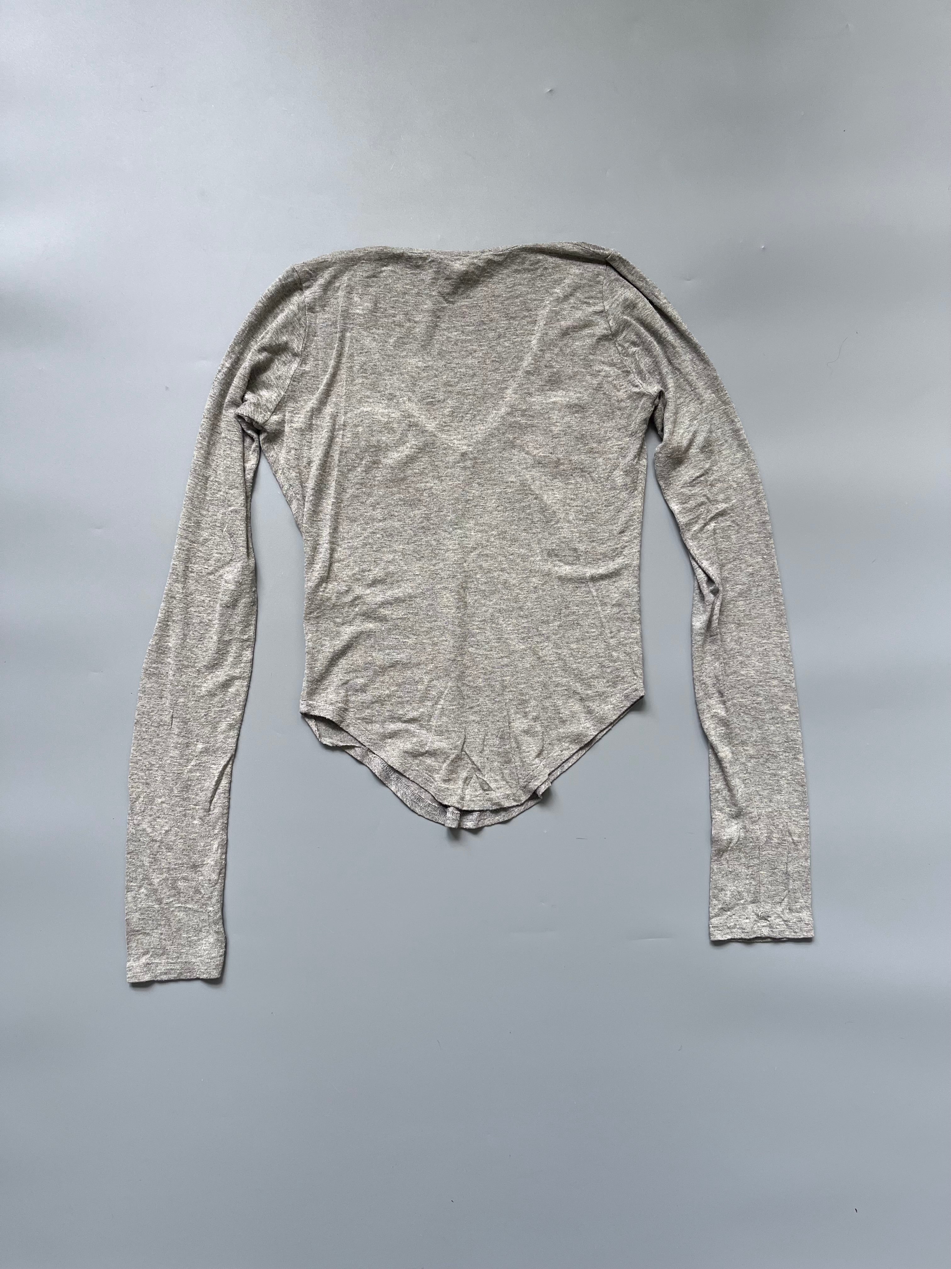 CELYN b Grey Cotton Top w. Scarf