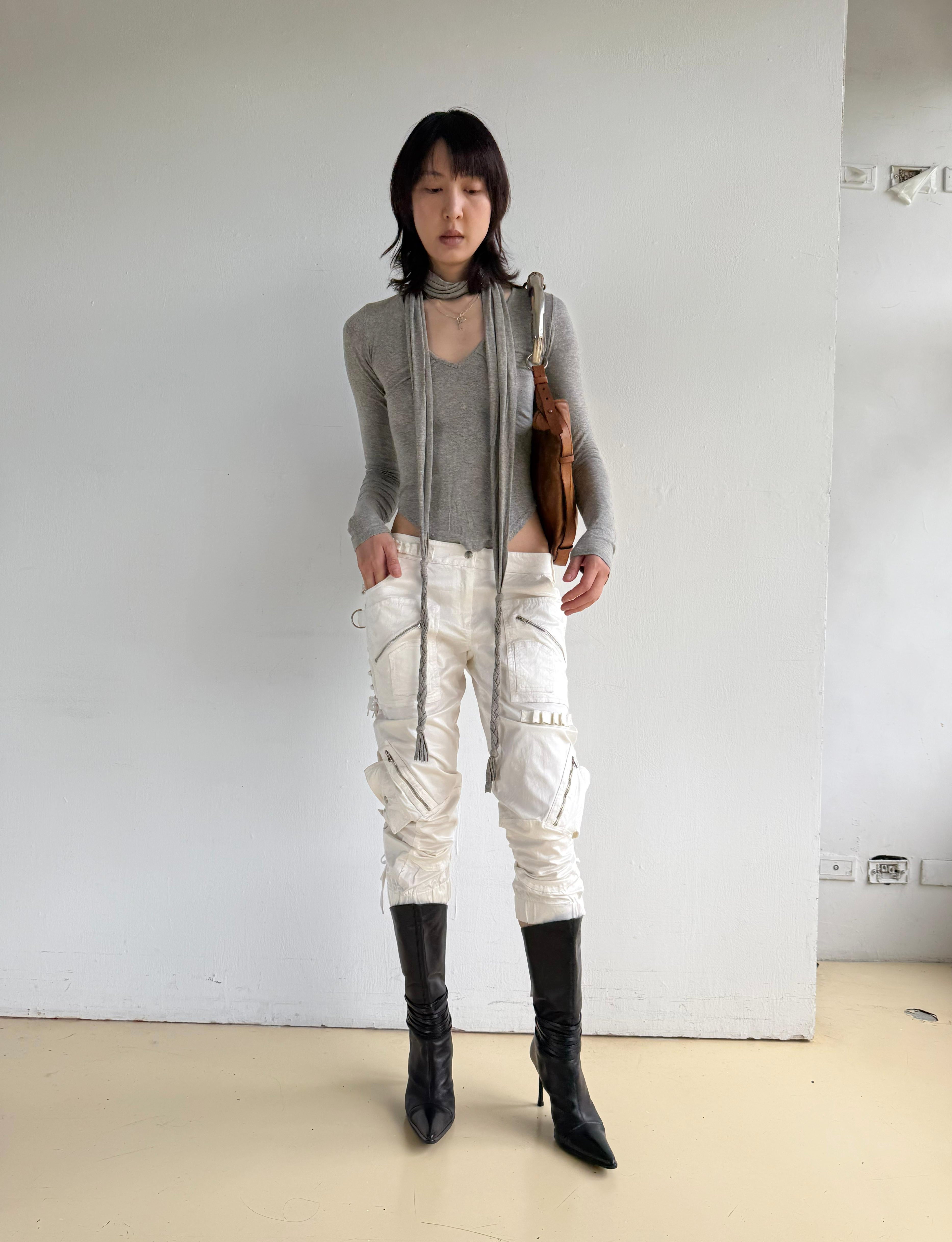 CELYN b Grey Cotton Top w. Scarf