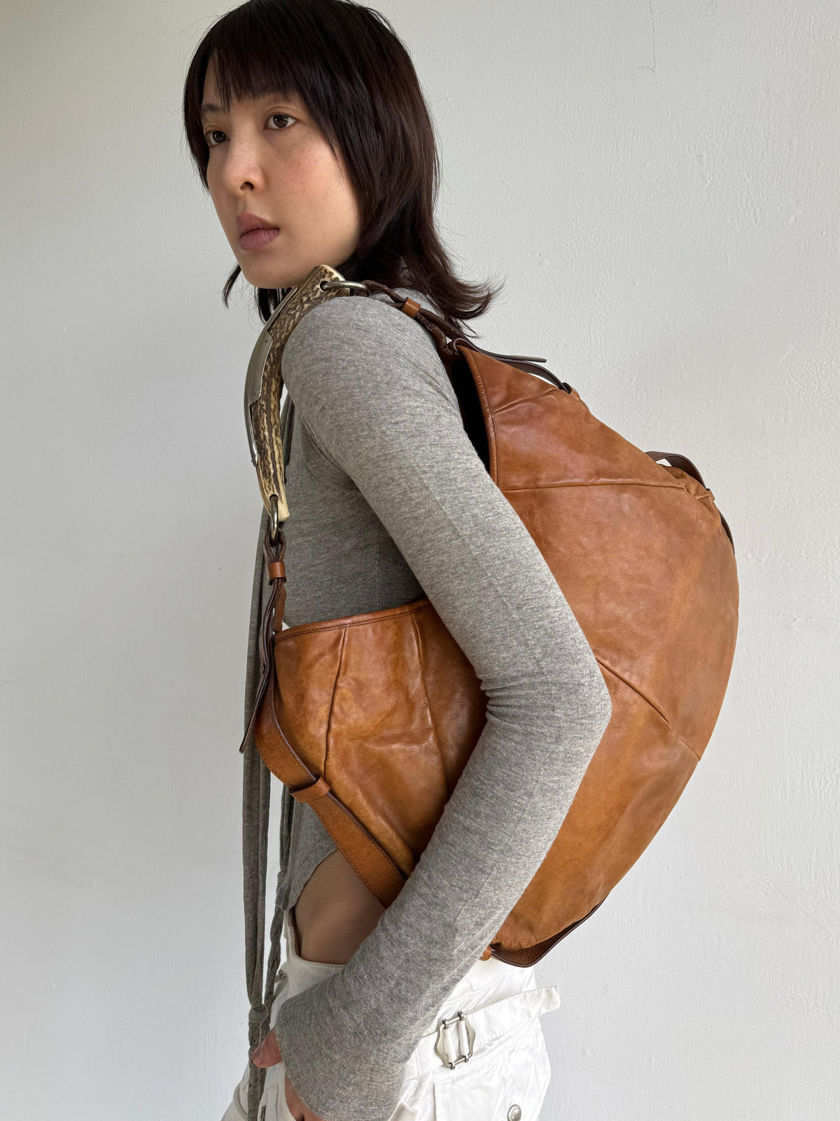 Yves Saint Laurent Mombassa Brown Leather Shoulder Bag