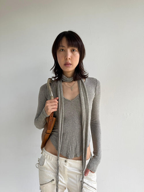 CELYN b Grey Cotton Top w. Scarf