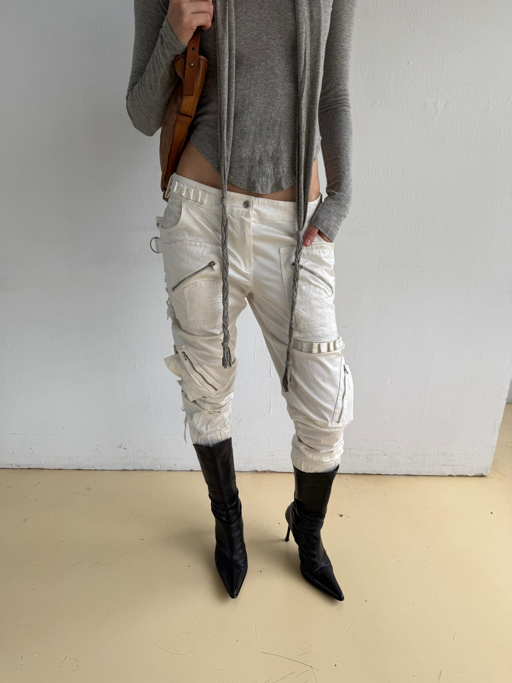Atos Lombardini White Silky Lace Up Capri